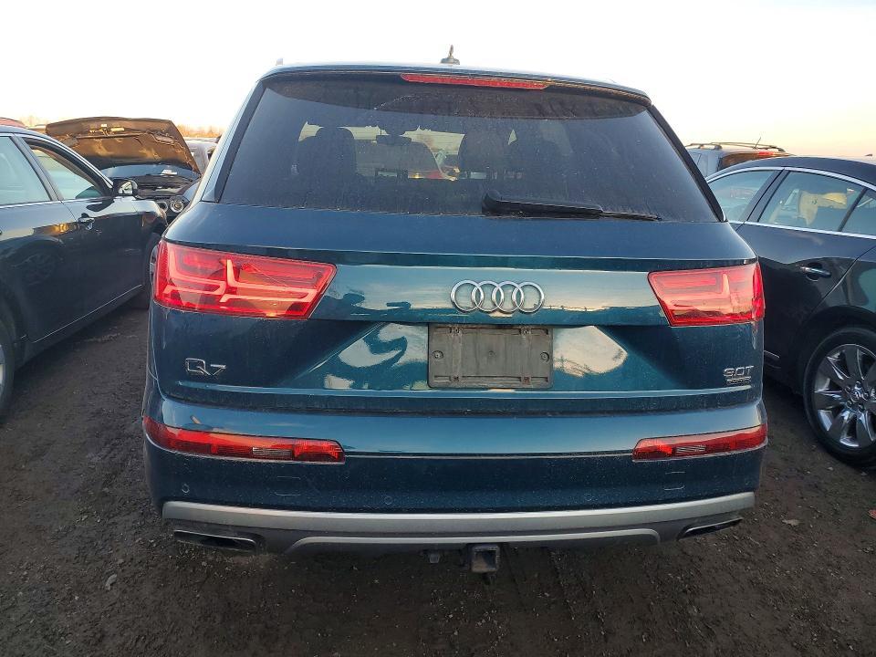 2018 Audi Q7 Premium Plus