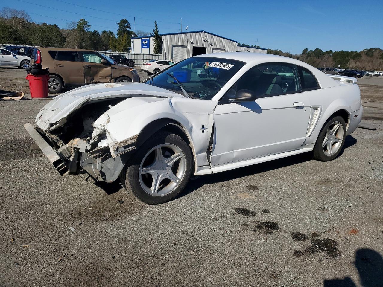 2001 Ford Mustang