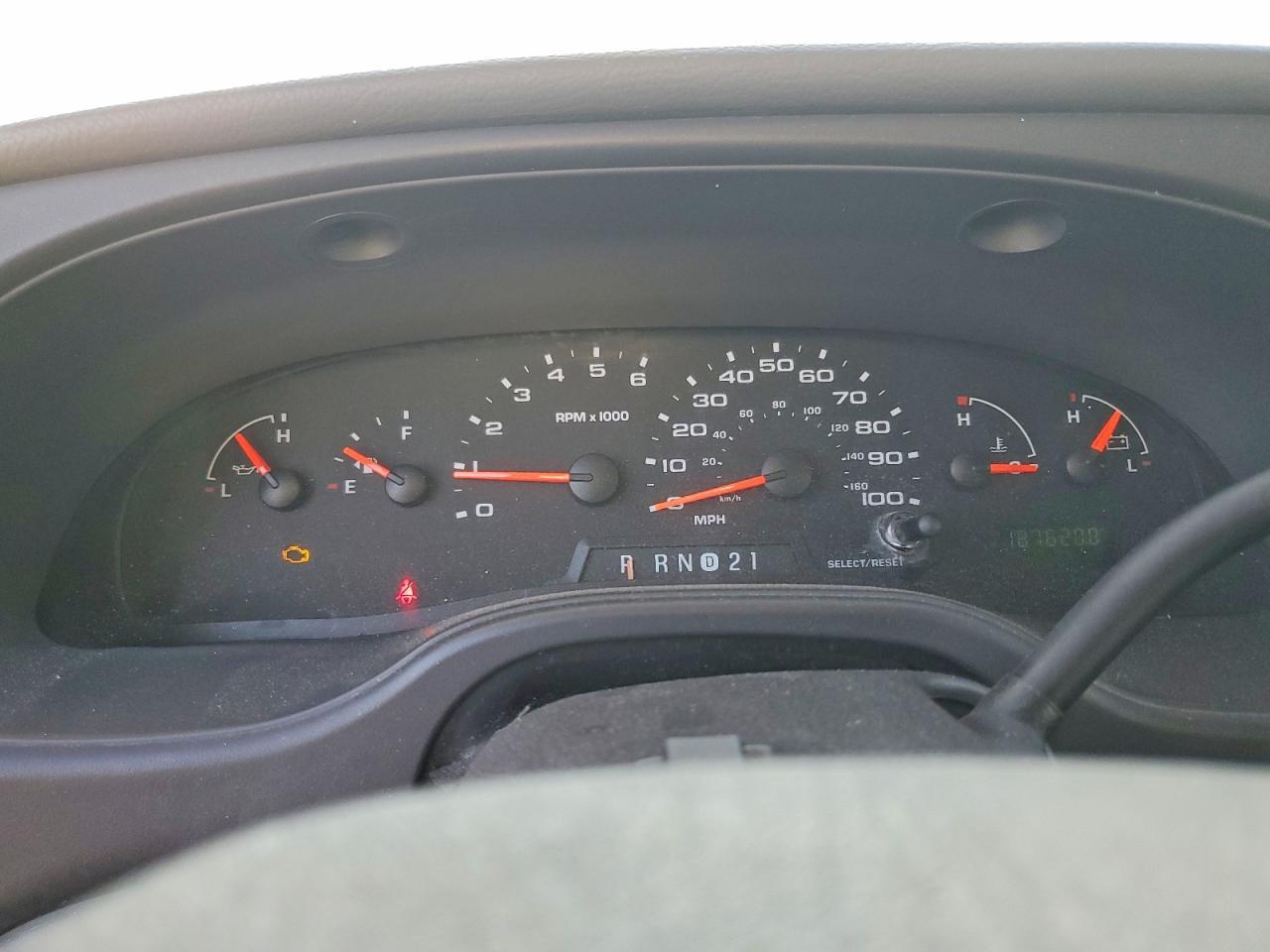 2006 Ford Econoline E250 van