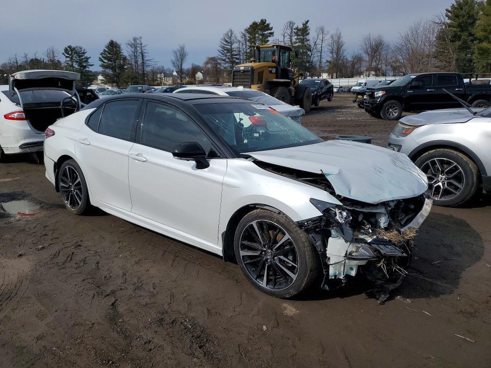 2019 Toyota Camry xse V6