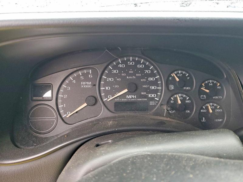 2002 Chevrolet Suburban C1500