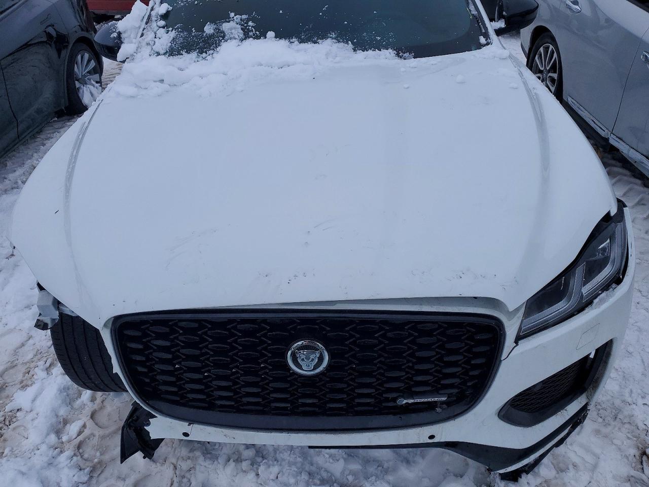 2024 Jaguar F-pace R-dynamic s