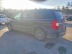 2015 Chrysler Town & Country Touring l