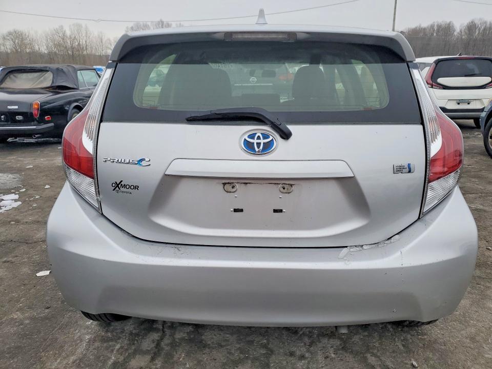 2016 Toyota Prius c