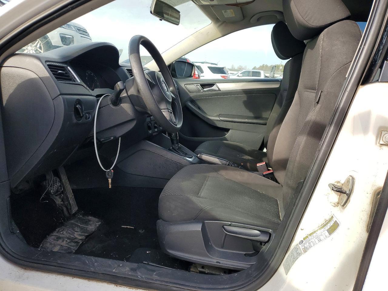 2012 Volkswagen Jetta Base