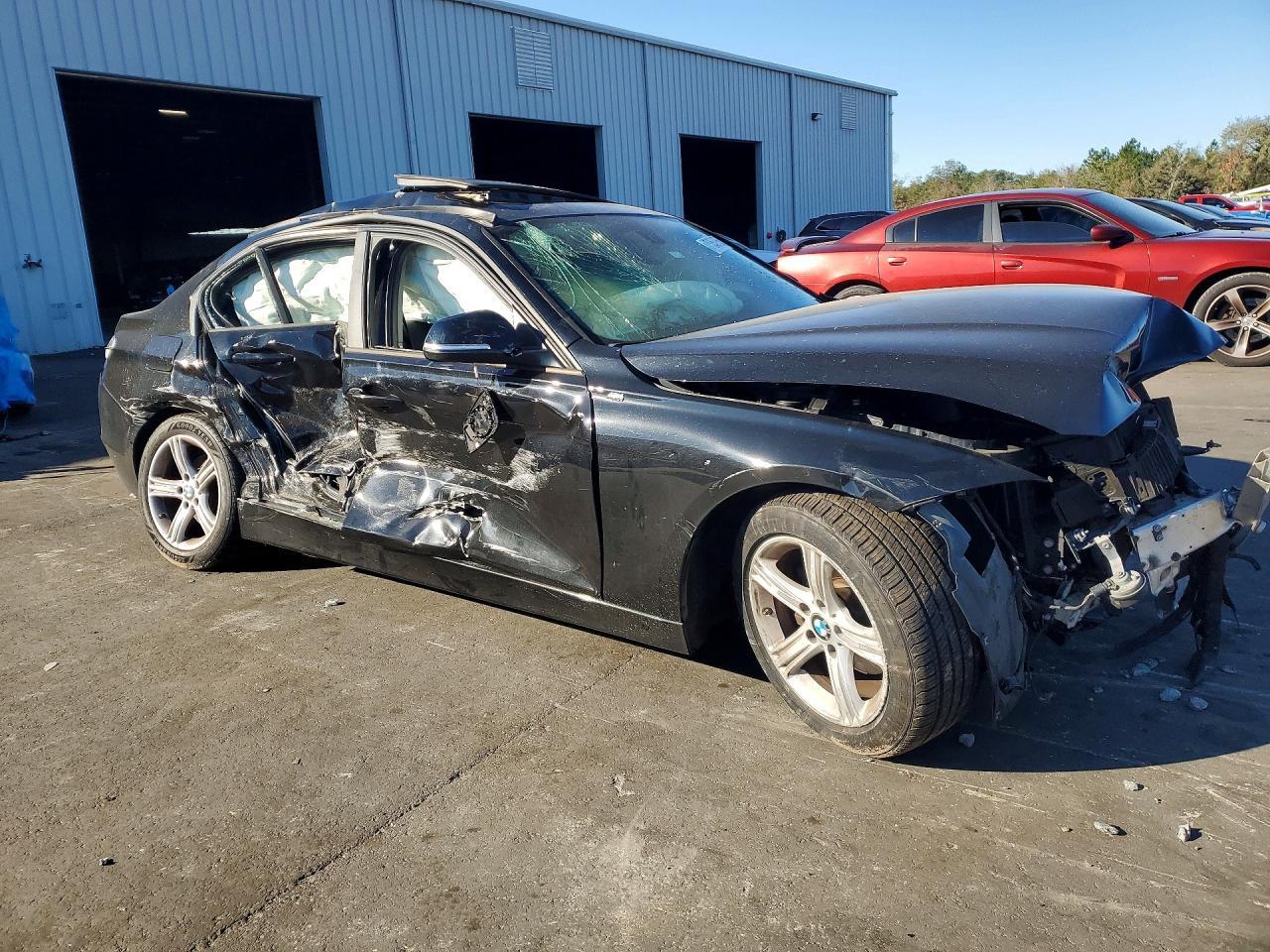 2015 BMW 328 i