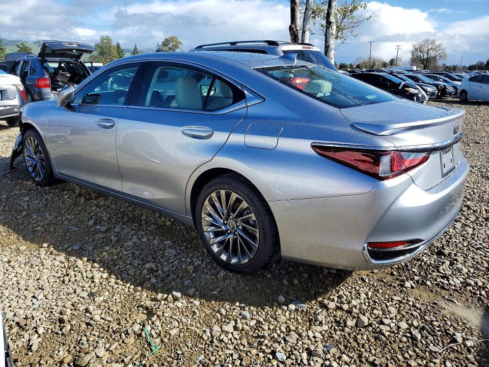 2025 Lexus Es 300