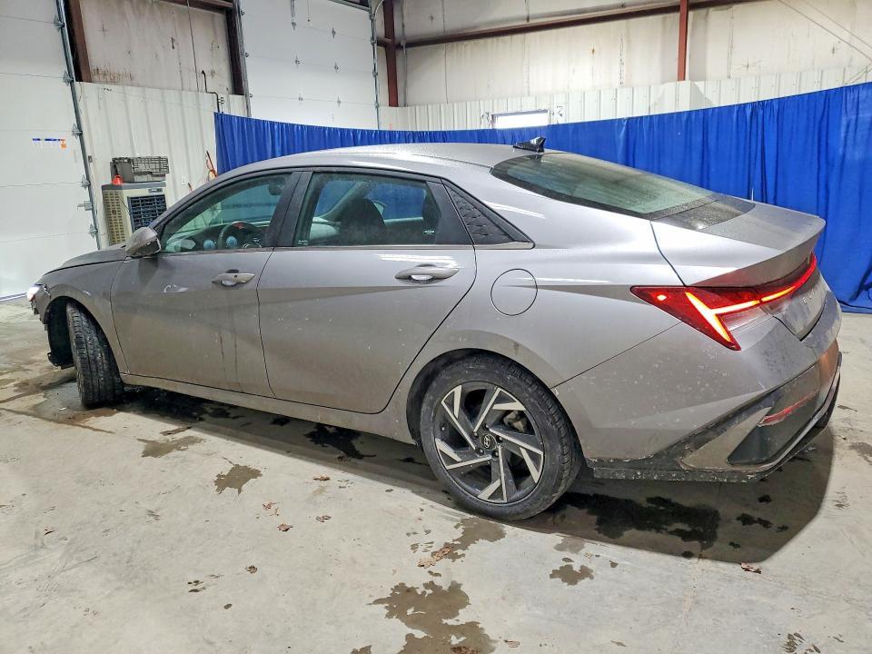 2025 Hyundai Elantra sel
