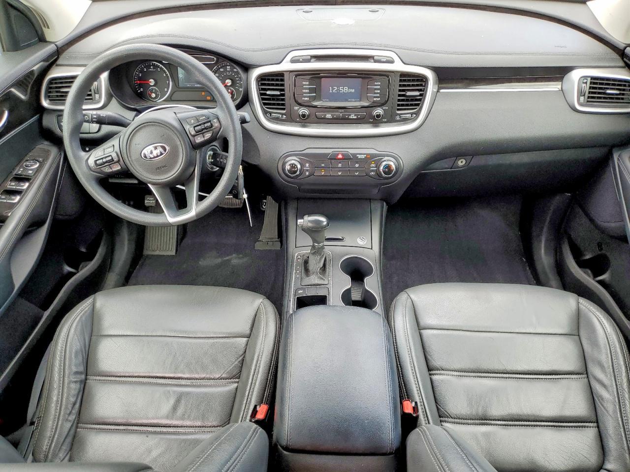 2016 KIA Sorento lx
