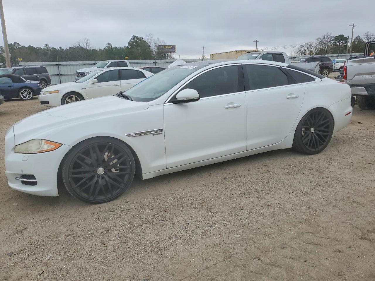 2015 Jaguar XJ