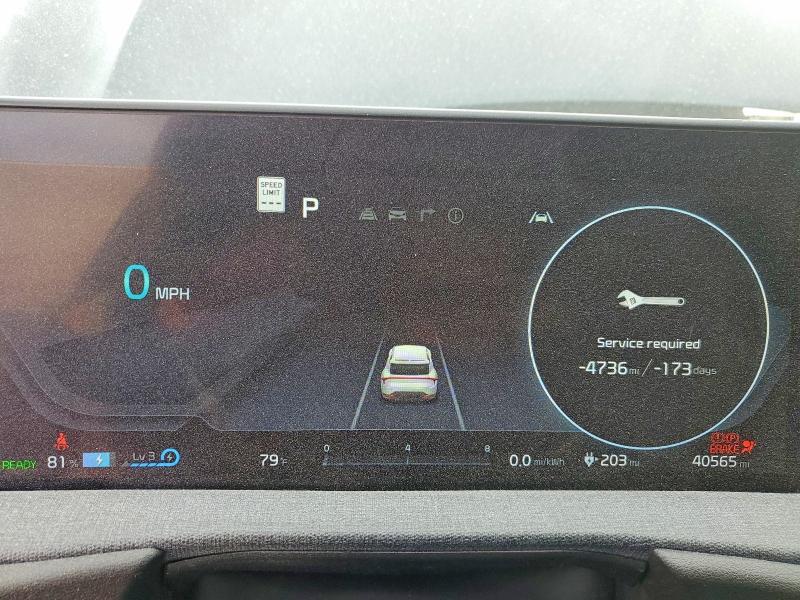 2023 KIA EV6 Light