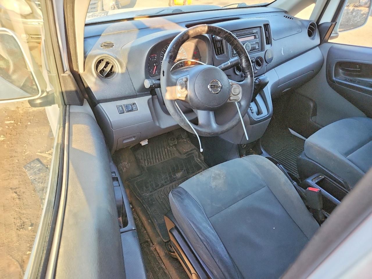 2017 Nissan NV200 2.5S