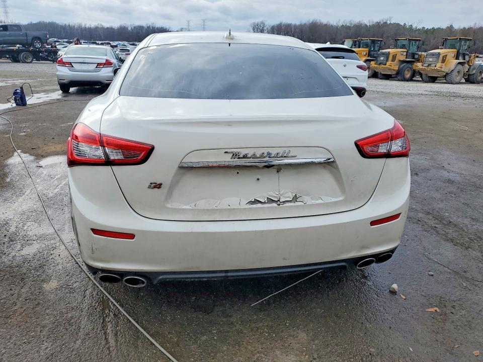 2016 Maserati Ghibli s
