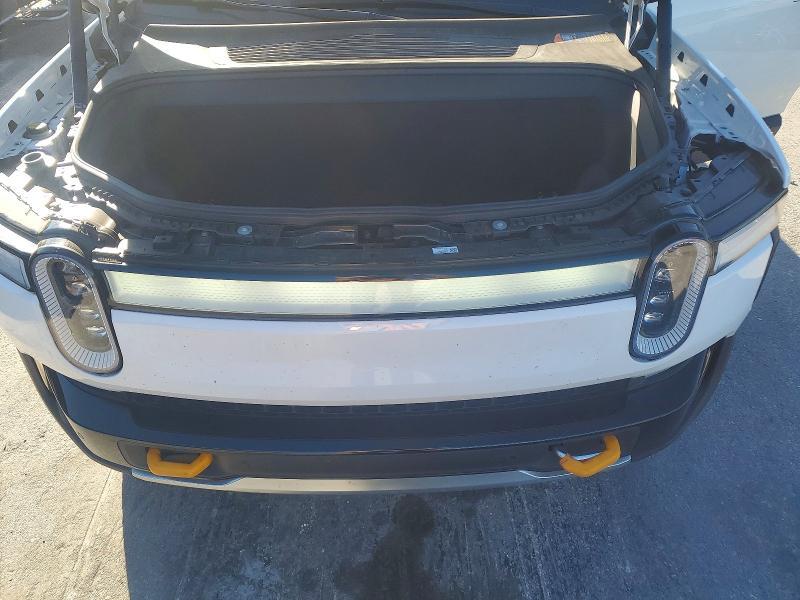 2023 Rivian R1T Adventure