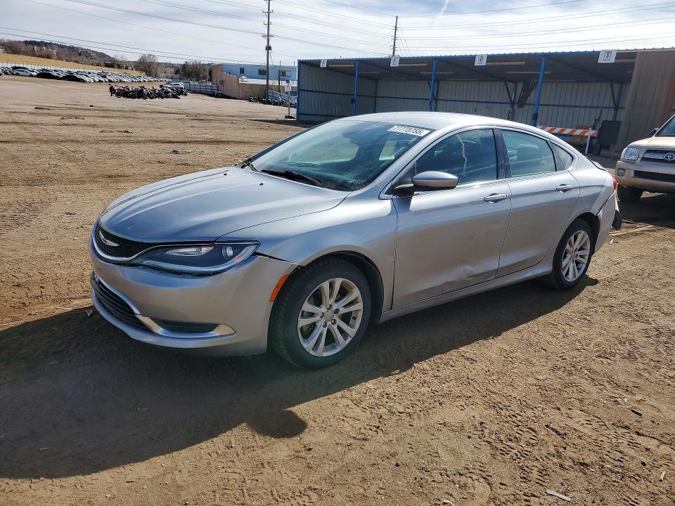 2015 Chrysler 200 Limited