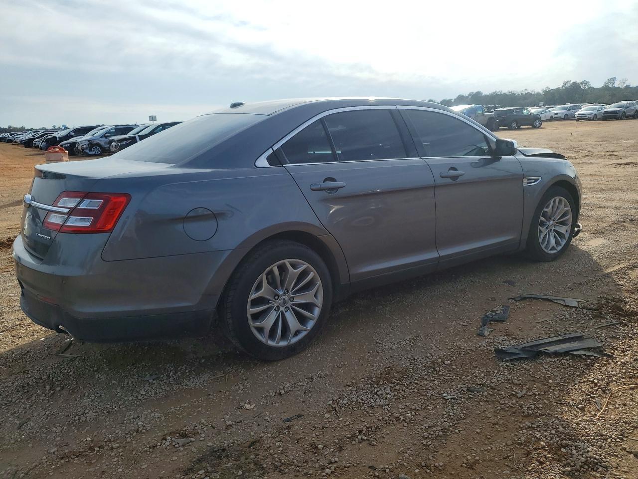 2013 Ford Taurus Limited