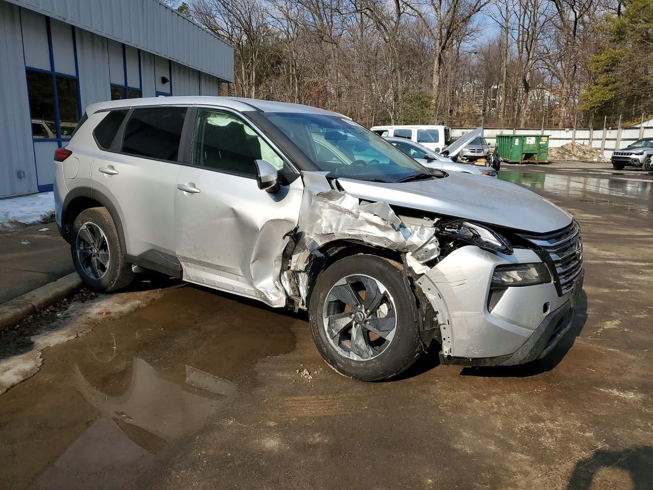 2025 Nissan Rogue sv