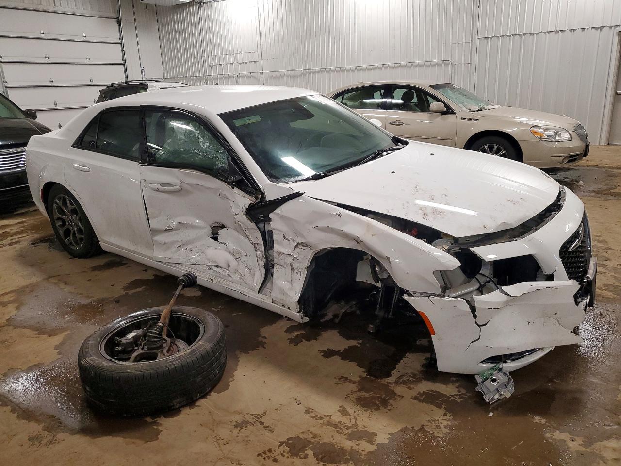 2017 Chrysler 300 s