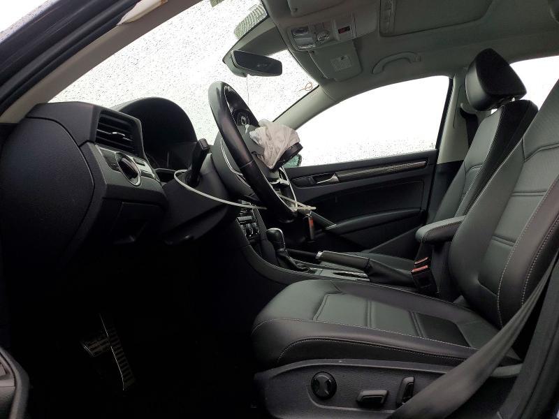 2020 Volkswagen Passat R-line
