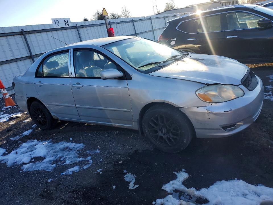 2004 Toyota Corolla le