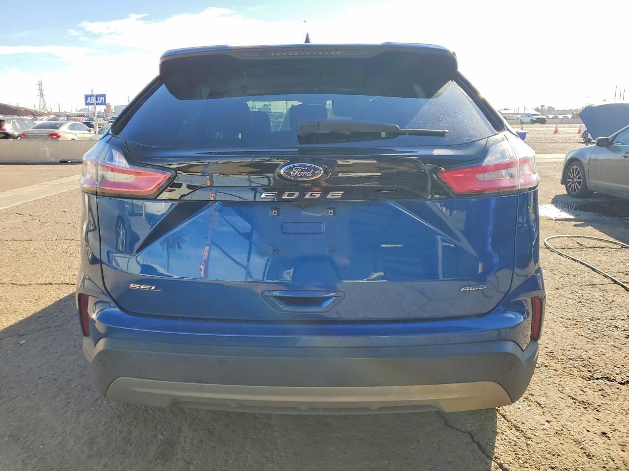2023 Ford Edge sel