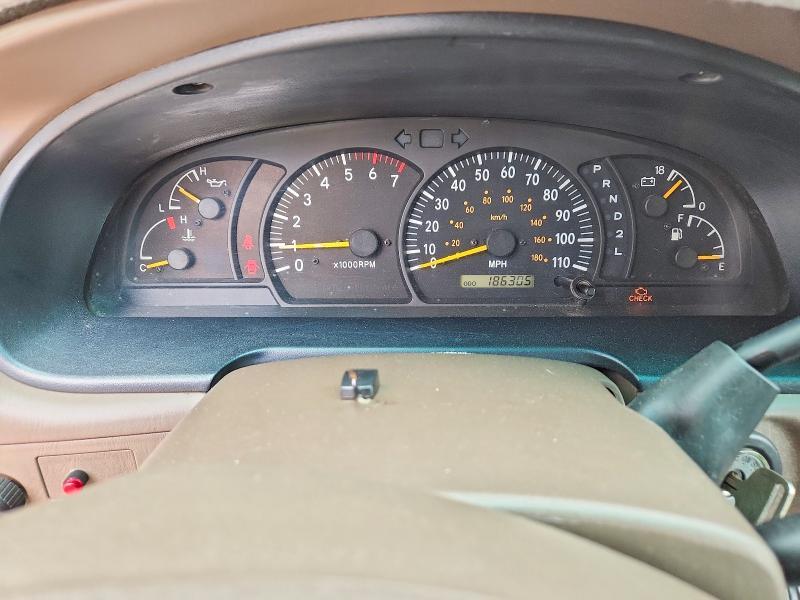 2001 Toyota Tundra SR5