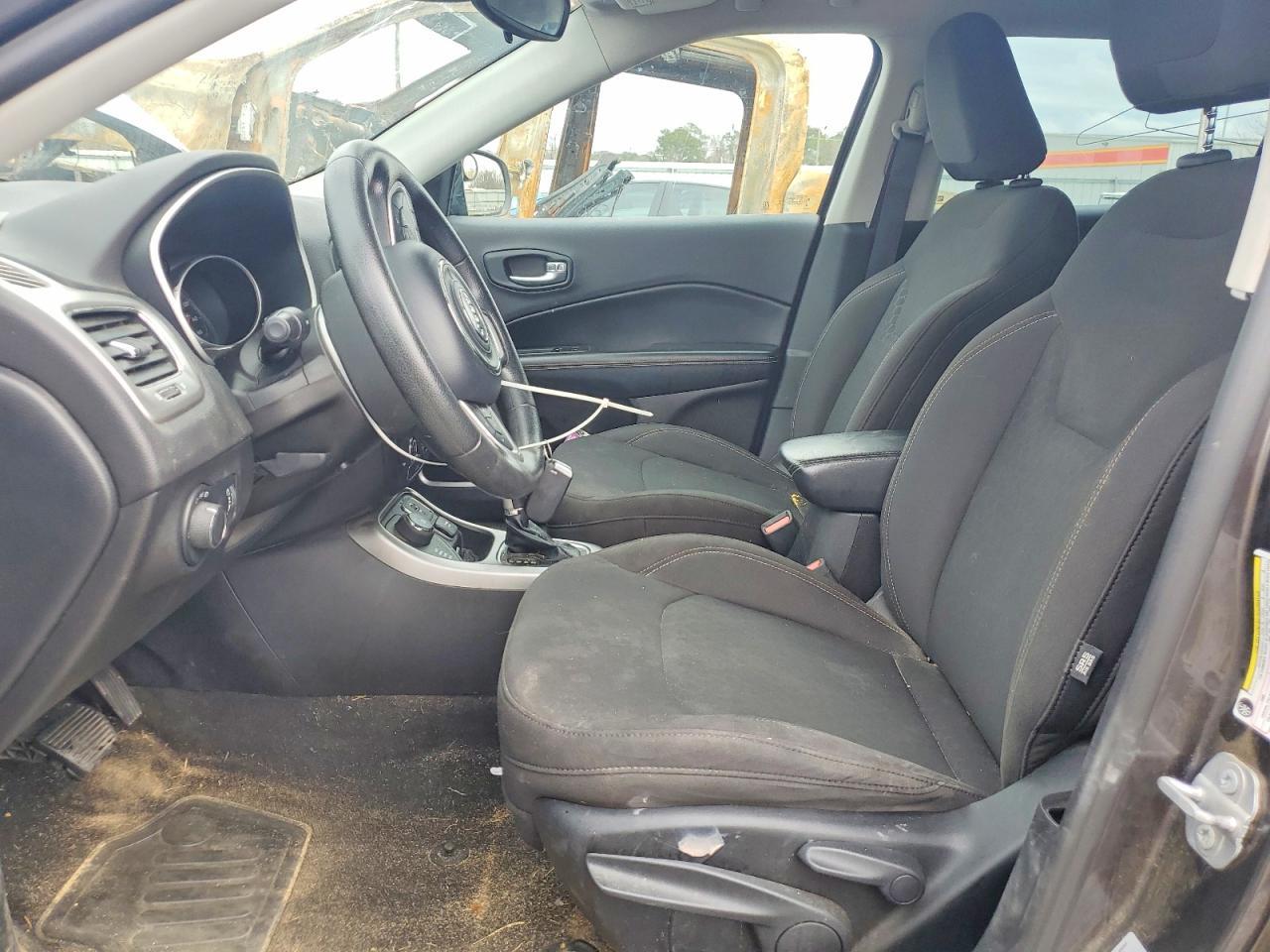 2017 Jeep Compass Sport