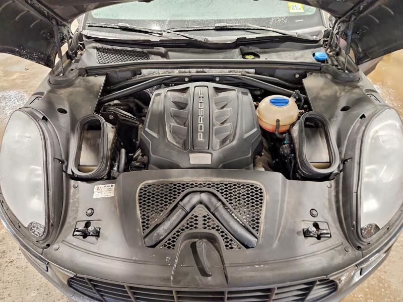 2015 Porsche Macan s