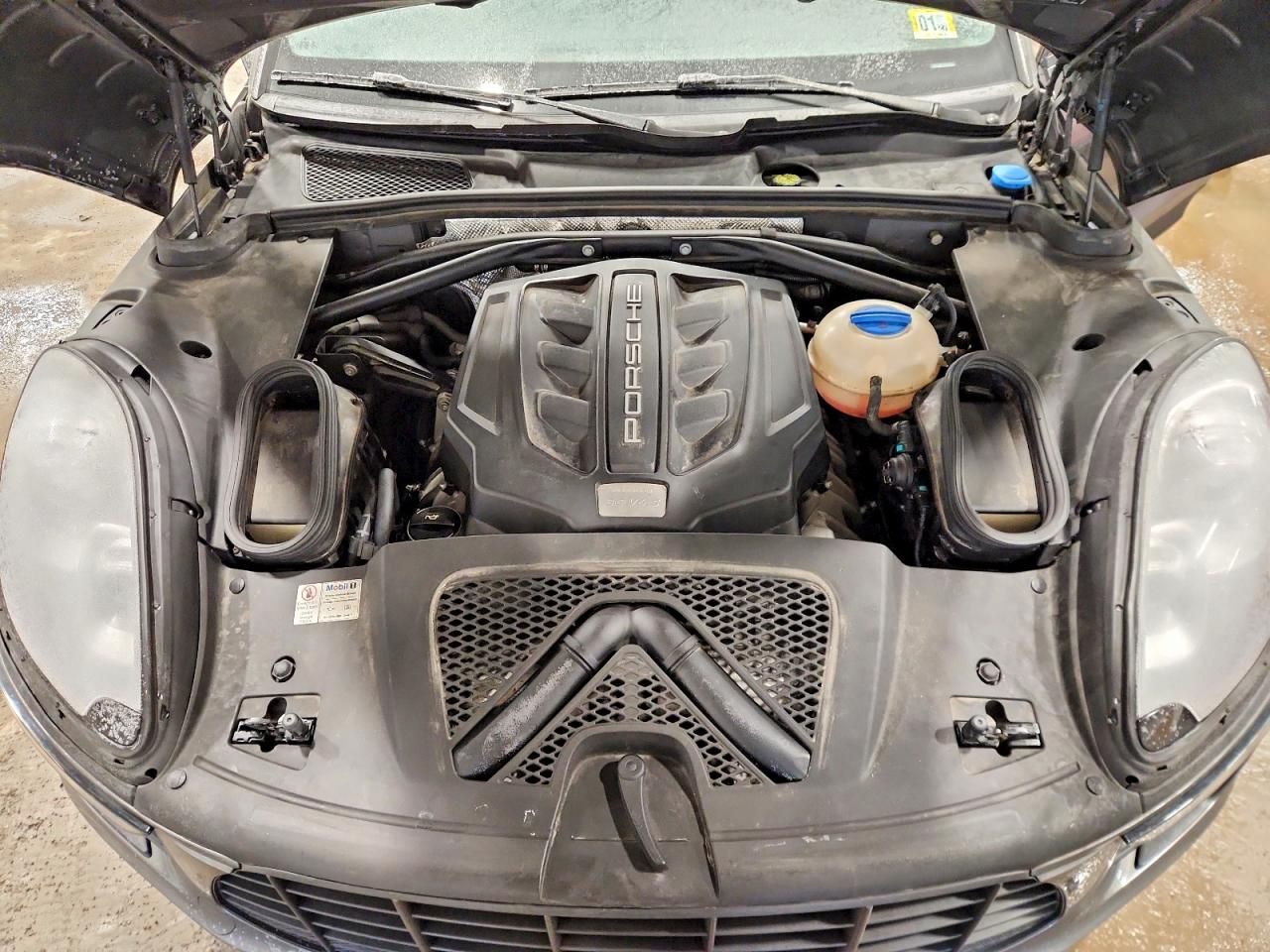 2015 Porsche Macan s