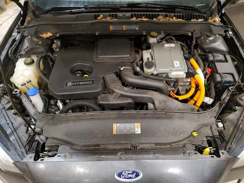 2020 Ford Fusion se