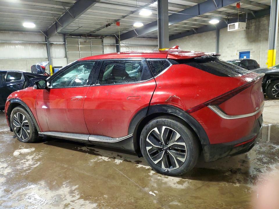 2023 KIA EV6 Wind