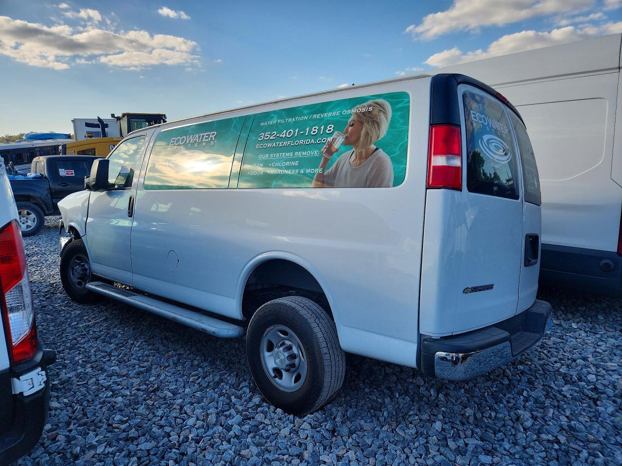 2022 Chevrolet Express G2500