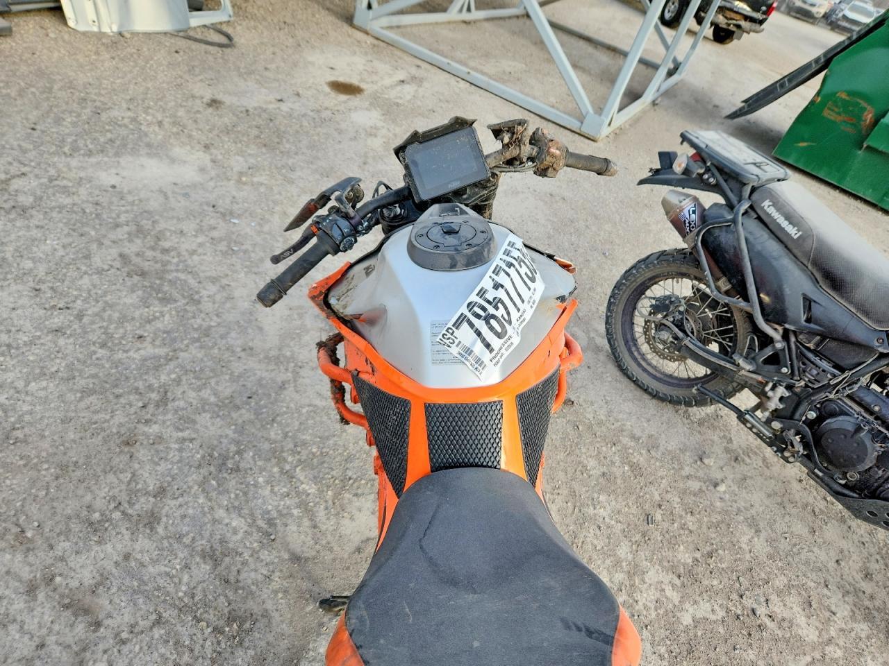 2022 KTM 1290 Super Duke R