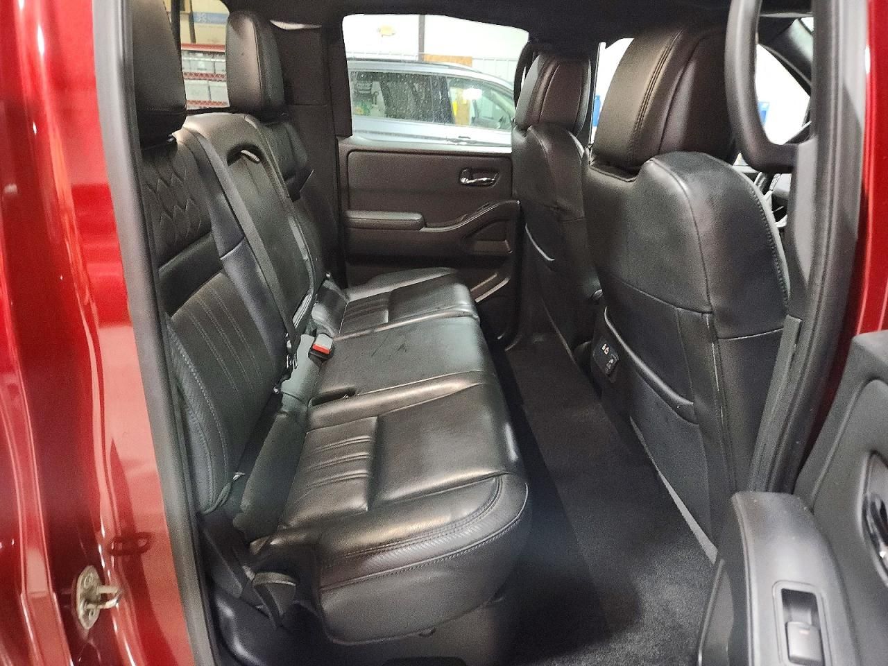 2022 Nissan Frontier s