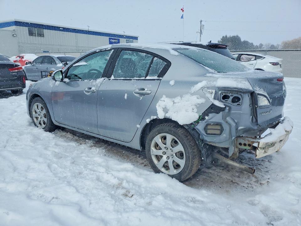 2013 Mazda 3 I