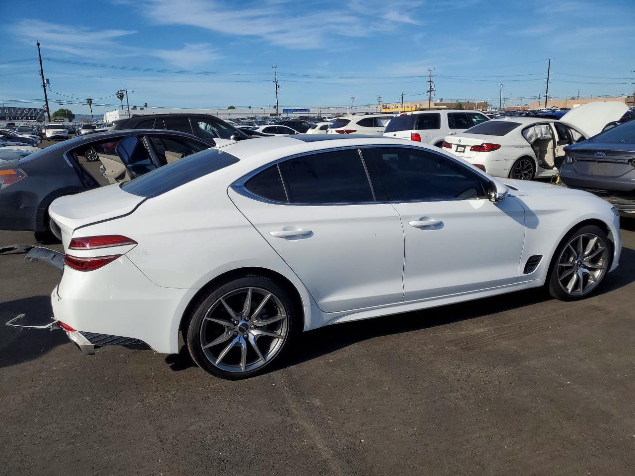 2022 Genesis G70 2.0t
