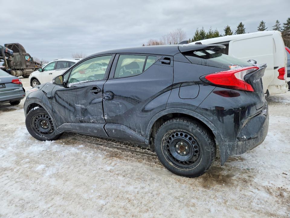 2021 Toyota C-hr xle