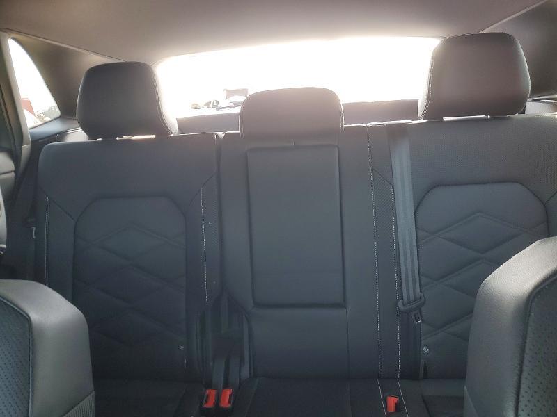 2025 Volkswagen Atlas Cross Sport se