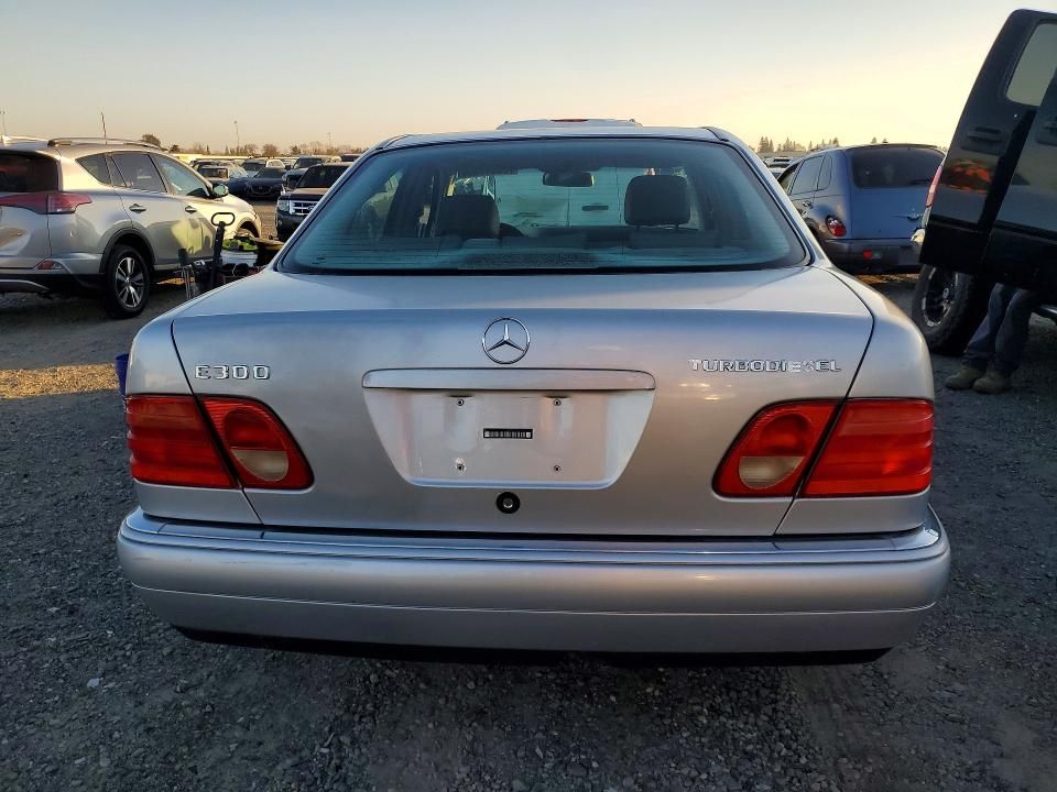 1999 Mercedes-Benz E 300td