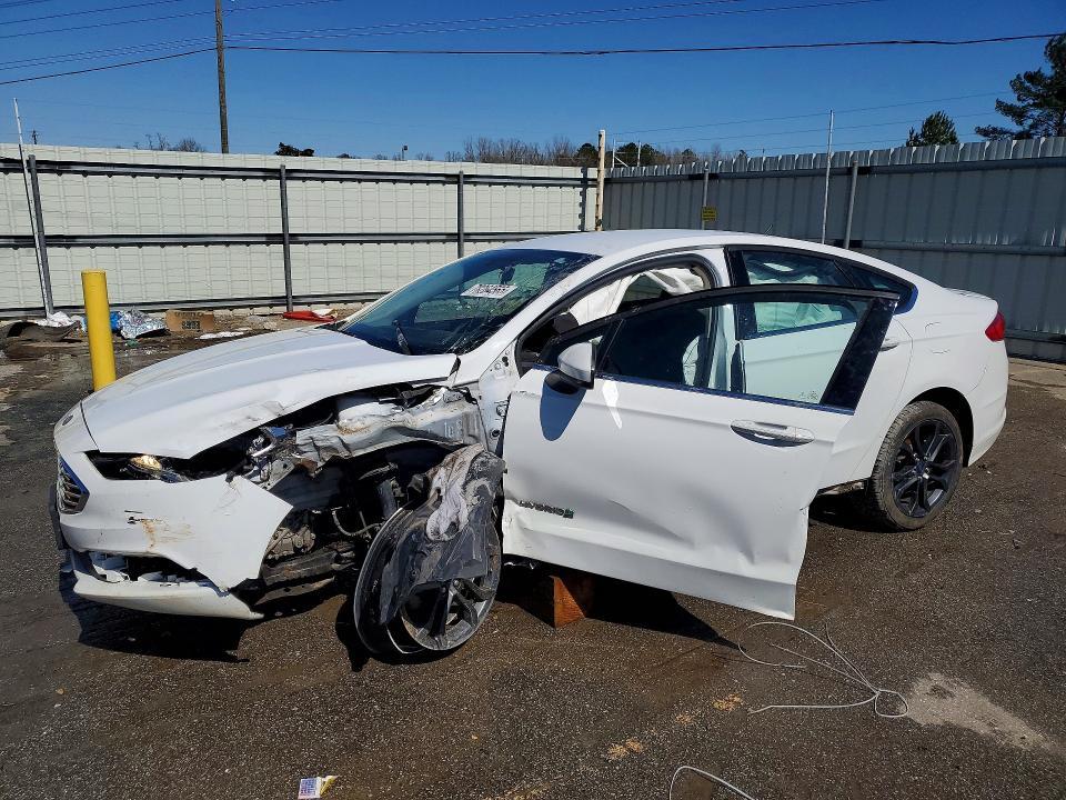 2018 Ford Fusion se Hybrid