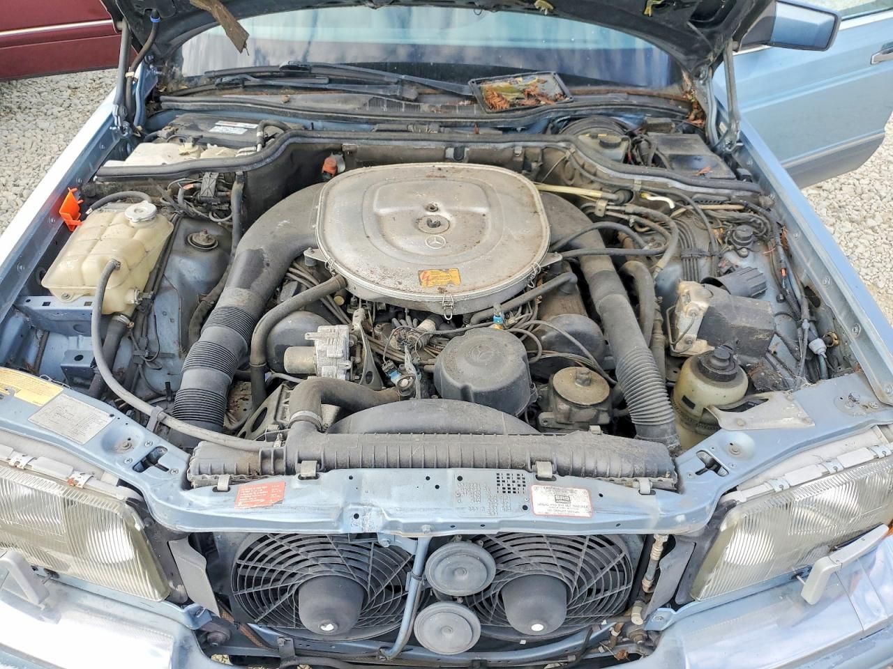 1990 Mercedes-Benz 560 sel