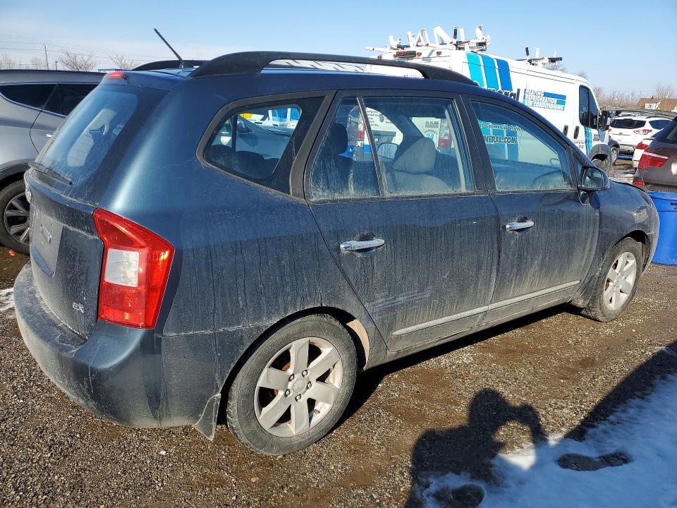 2009 KIA Rondo Base