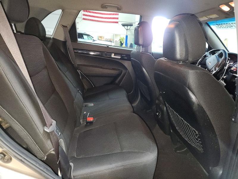 2015 KIA Sorento lx