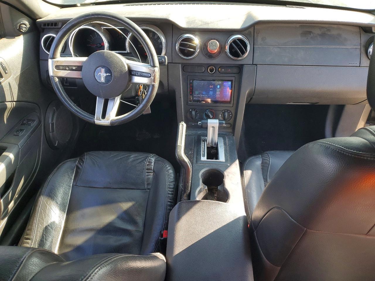2005 Ford Mustang