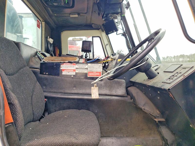 2016 Mack 600 Leu600