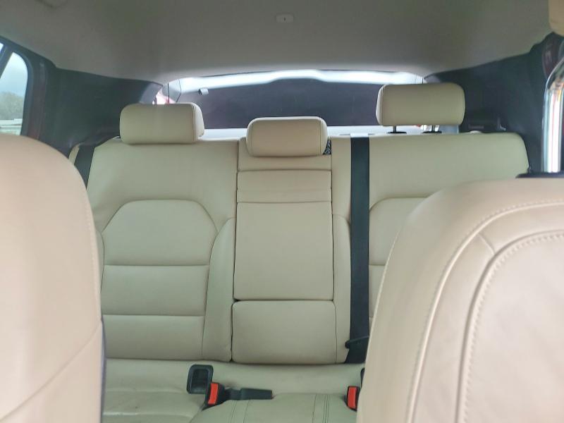 2018 Infiniti Qx30 Base