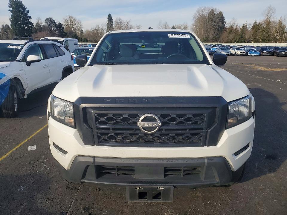 2023 Nissan Frontier s