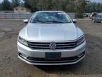 2017 Volkswagen Passat se