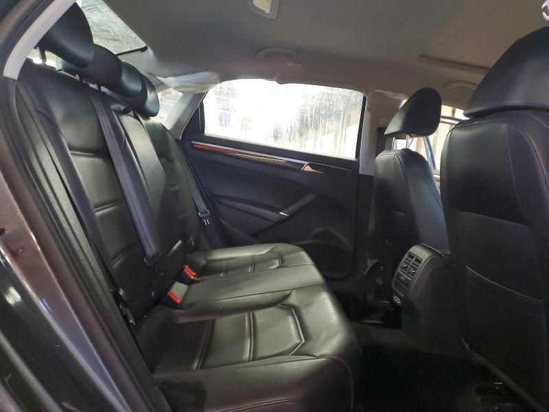 2019 Volkswagen Passat se R-line