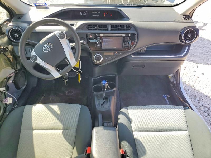 2015 Toyota Prius c